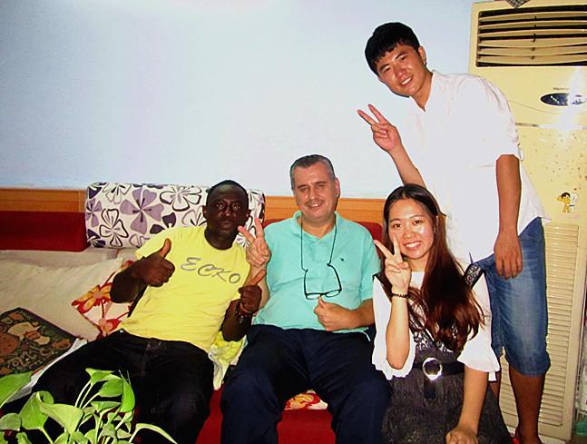 Guangzhou Langba Hostel Luaran gambar